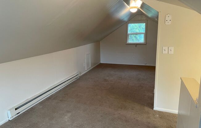 2 beds, 1 bath, $2,250