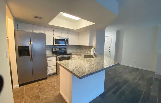 1 bed, 1 bath, $1,250, Unit # 2059