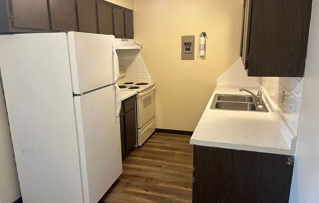 2 beds, 1 bath, 850 sqft, $675, Unit 202