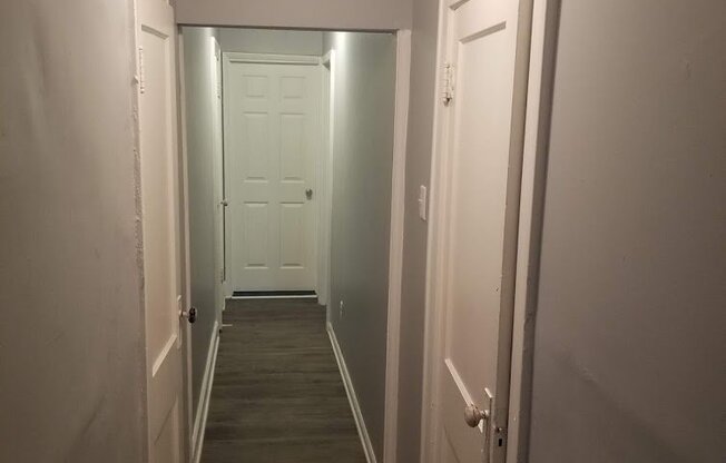 2 BEDROOM DUPLEX LOCATED NEAR NEW YORK ST & SHERMAN AVE