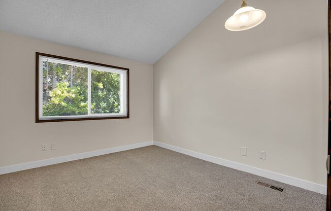 2 beds, 1.5 baths, 1,050 sqft, $2,049, Unit 214-786D