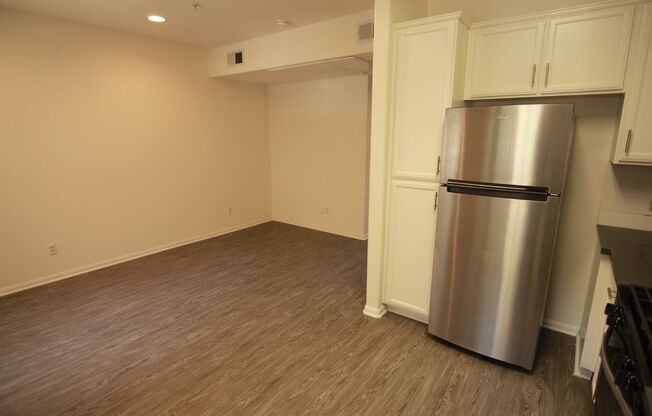 1 bed, 1 bath, 505 sqft, $2,295