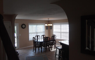 3 beds, 2.5 baths, $1,850