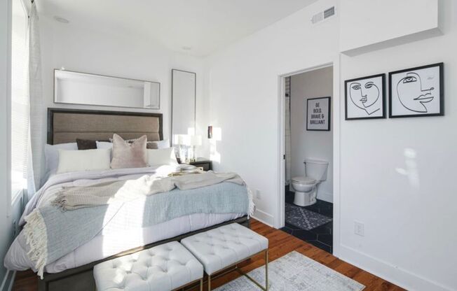 2 beds, 2 baths, 1,025 sqft, $1,425, Unit Unit 2