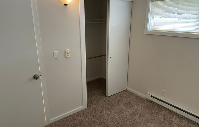 2 beds, 1 bath, $2,150