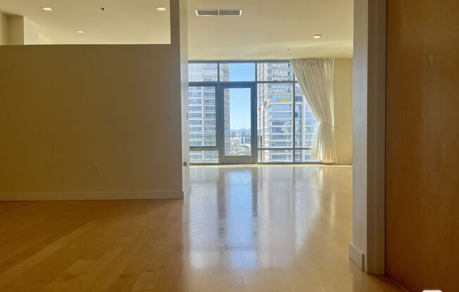1 bed, 1 bath, 1,010 sqft, $3,400, Unit 1704