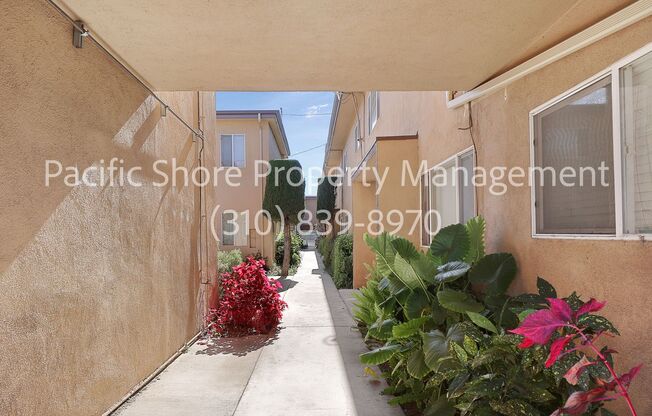 3 beds, 1 bath, $2,695, Unit 40