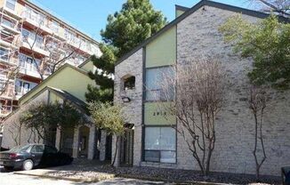 2815 Rio Grande St #102