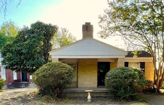 2 Bed, 1 Bath in Hampton Hills Addition