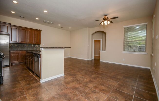 Beautifully Upgraded 3 Bedroom Townhome in The Woodlands Sterling Ridge