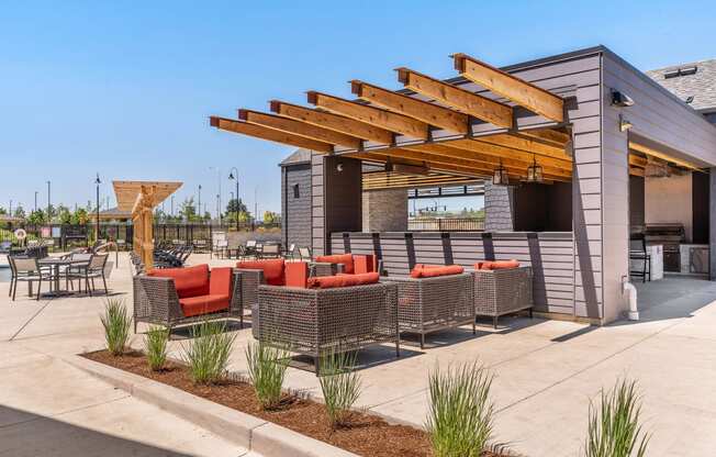 Arazo outdoor kitchen and lounge area
