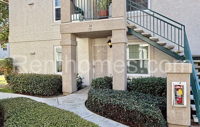 Mira Mesa, 10750 Aderman Ave #73, Remodeled, Quartz Counters, AC, Gas Log Fireplace.