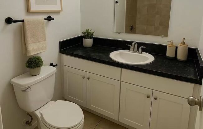 1 bed, 1 bath, 610 sqft, $1,250, Unit 232