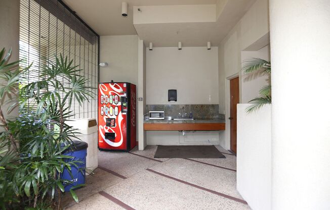 2 beds, 2 baths, $2,950
