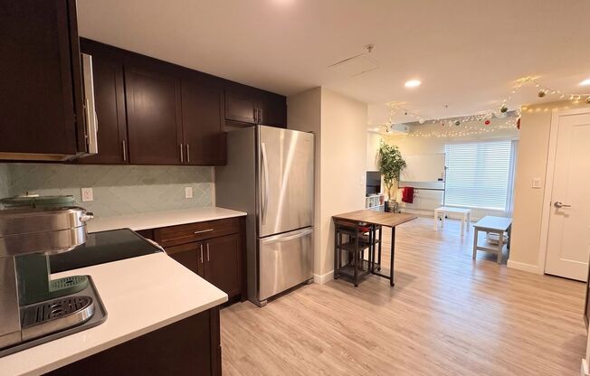 2 beds, 1 bath, 826 sqft, $2,600, Unit 510