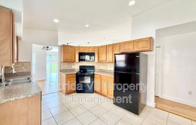 1248 IVY MDW DR
