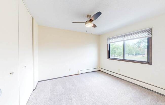 2 BR - Birch