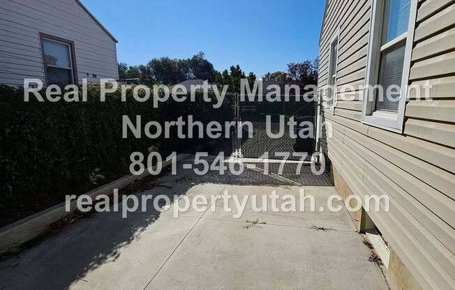 3 beds, 1 bath, $2,095