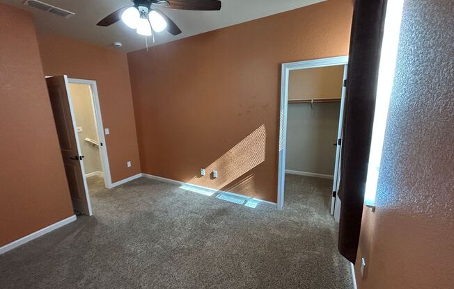 Upgraded 3 Bed, 2 Bath Home in North Sacramento Area.