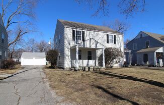 2 Bedroom Duplex in North Kansas City