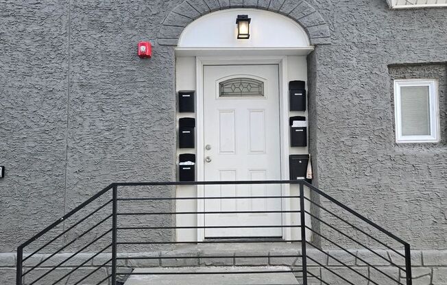 Chelten Ave 706 E