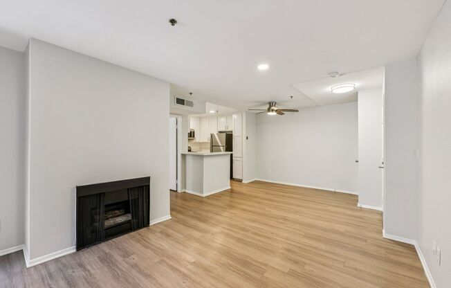1 bed, 1 bath, 700 sqft, $1,798, Unit 202