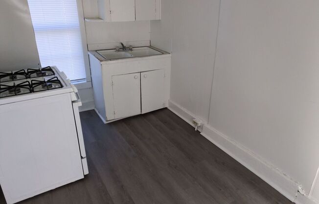 1 bed, 1 bath, $625