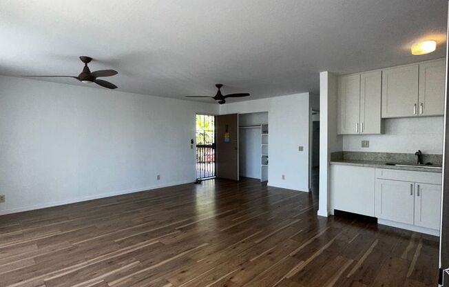 2 beds, 1 bath, $1,950