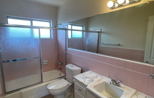 1 bed, 1 bath, 624 sqft, $1,799, Unit 319