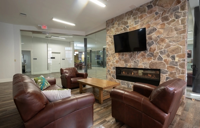 3 beds, 3 baths, 2,120 sqft, $3,795, Unit 8-506