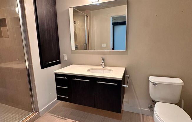 Studio, 1 bath, 700 sqft, $2,050, Unit ENC1307