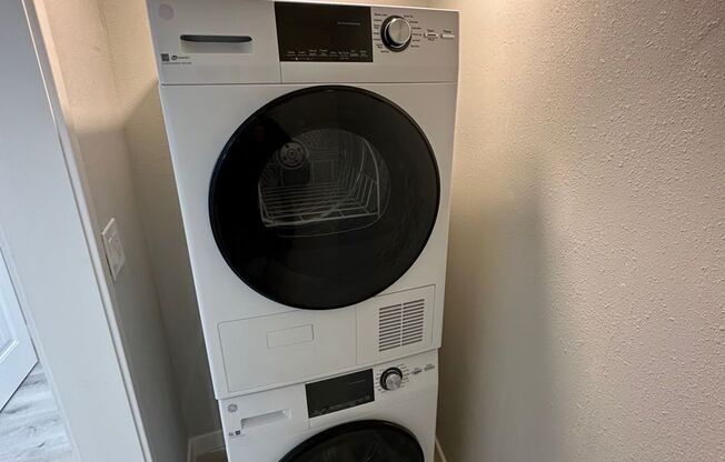 Studio, 1 bath, 500 sqft, $1,795, Unit #41
