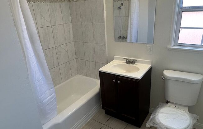 1 bed, 1 bath, $2,245