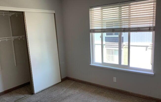 2 beds, 2 baths, $3,030