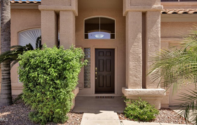 10057 E REDFIELD DR