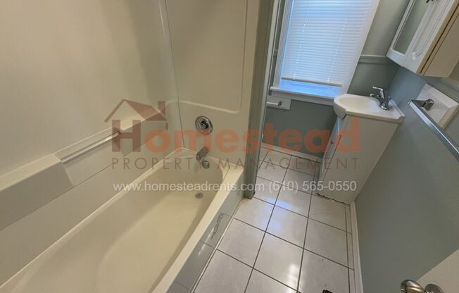 3 beds, 1 bath, $1,650