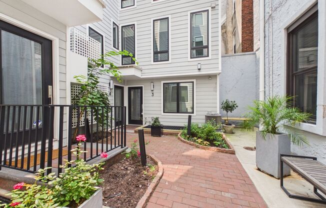 Exquisite Boutique Condo in the Heart of Queen Village – Luxury Living Awaits!