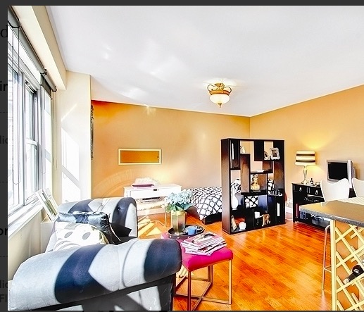 100 W 93 ST