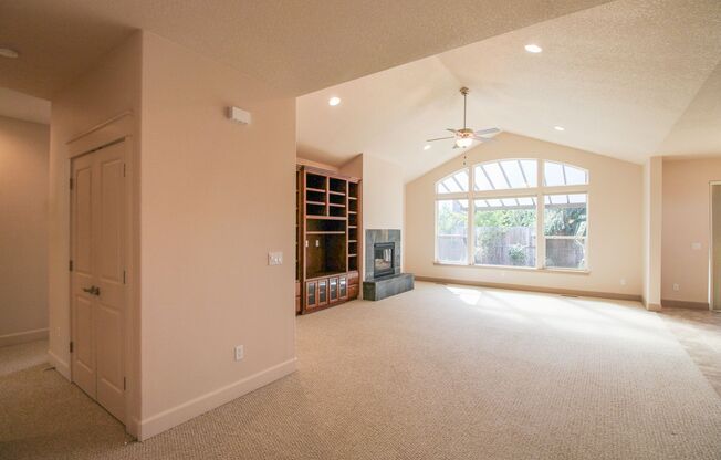 West Salem Single Level Home with Fenced Backyard ~ Kurt 3091