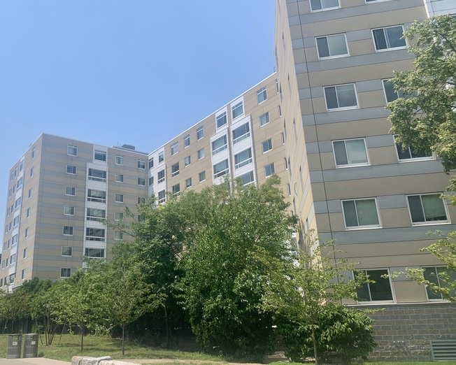 Peninsula Apartments on Mt Vernon Street, Dorchester