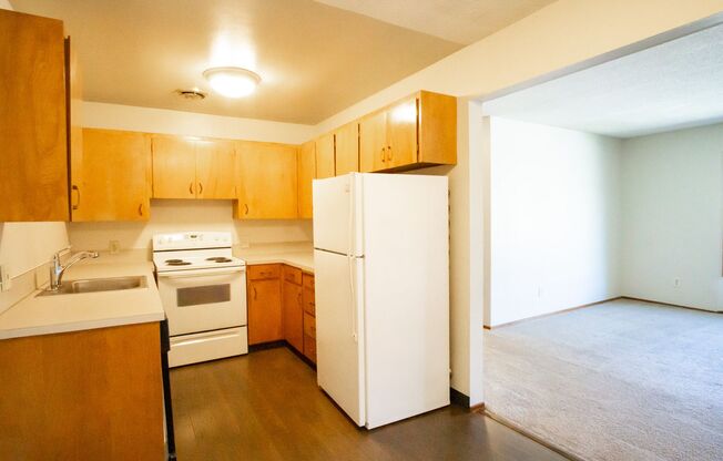 Close in NE-2 Bedroom with Parking Ready Mid-June!