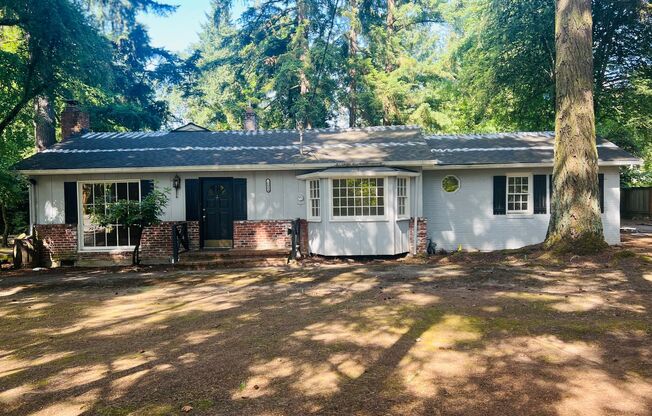 Single story home in convenient LO location.