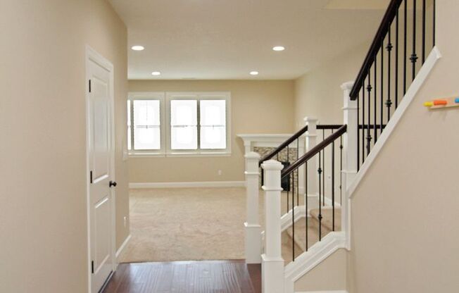 Gorgeous Modern Construction 5+ Bed/3.5 Bath Bethany Home