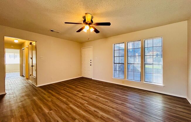 12005 CHARING CROSS RD