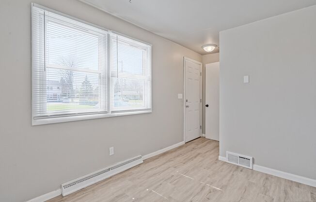 2262-2268 Farlin Ave