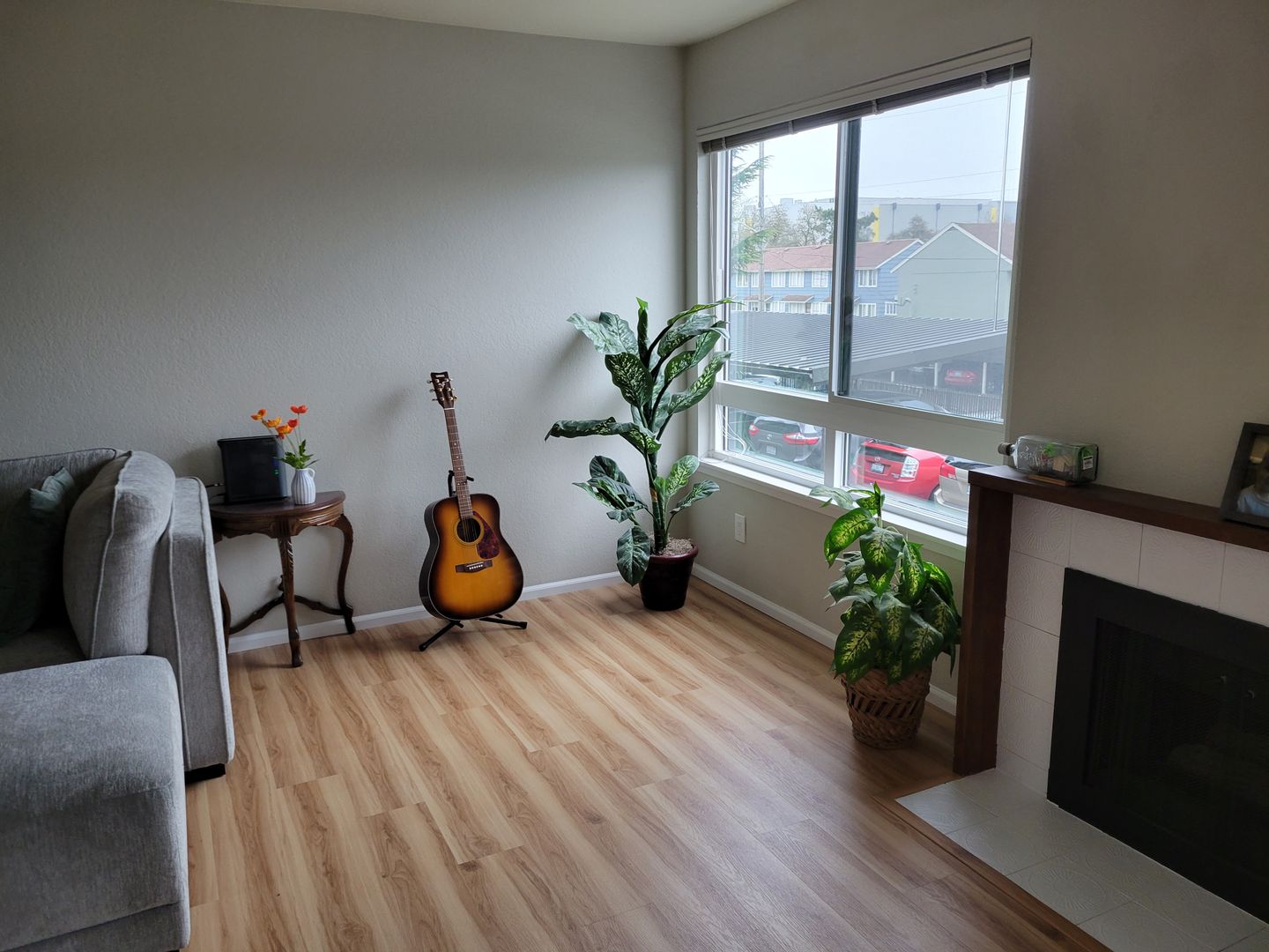 AIR-CONDITIONED Spacious Condo in Northgate