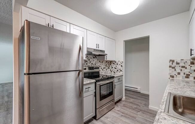 3 beds, 2 baths, 1,204 sqft, $2,560, Unit 93