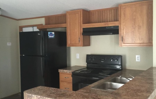 3 beds, 2 baths, $1,500