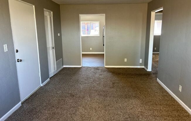 2 beds, 1 bath, 750 sqft, $1,070, Unit B05 1038 17