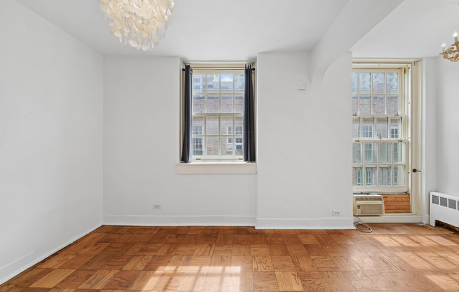 508 E 78 ST